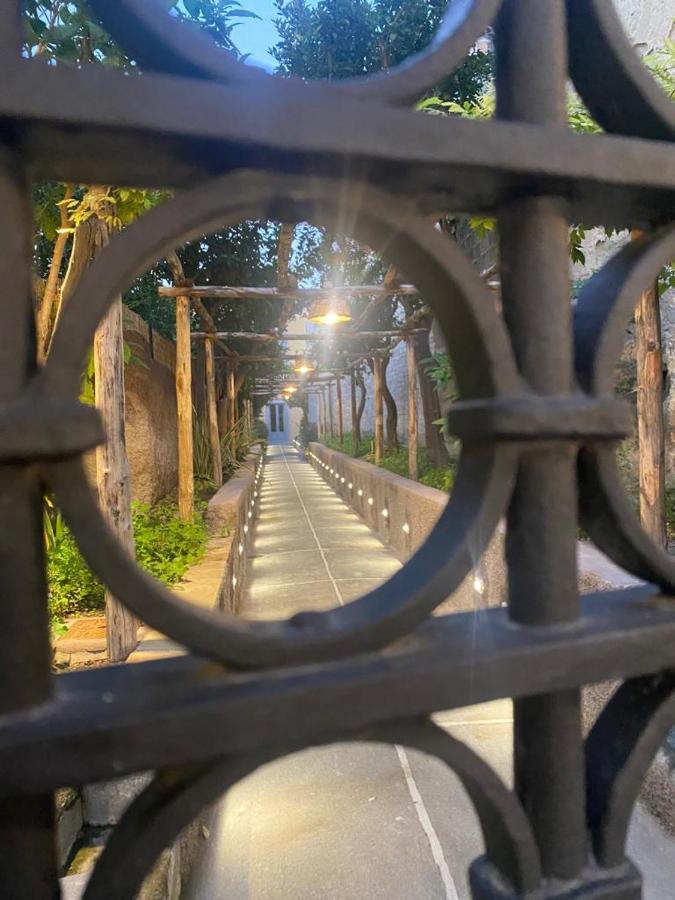 Forio di Ischia Palazzo Bonaventura 1906 Bed & Breakfast エクステリア 写真