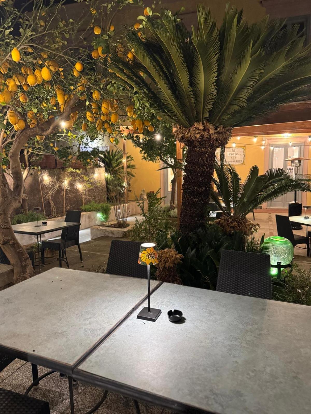 Forio di Ischia Palazzo Bonaventura 1906 Bed & Breakfast エクステリア 写真